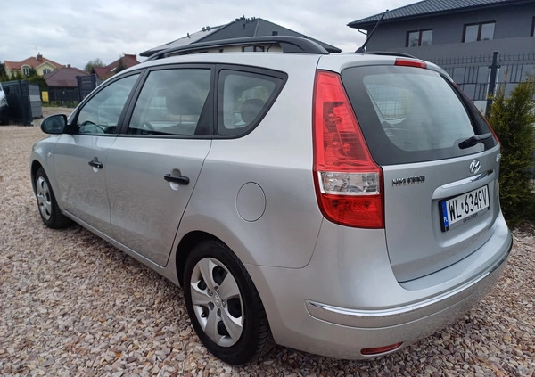 Hyundai I30 cena 15900 przebieg: 214000, rok produkcji 2009 z Bieżuń małe 137